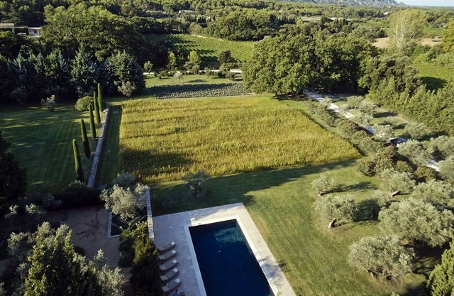 Magnificent home giving an authentic Provençal feel