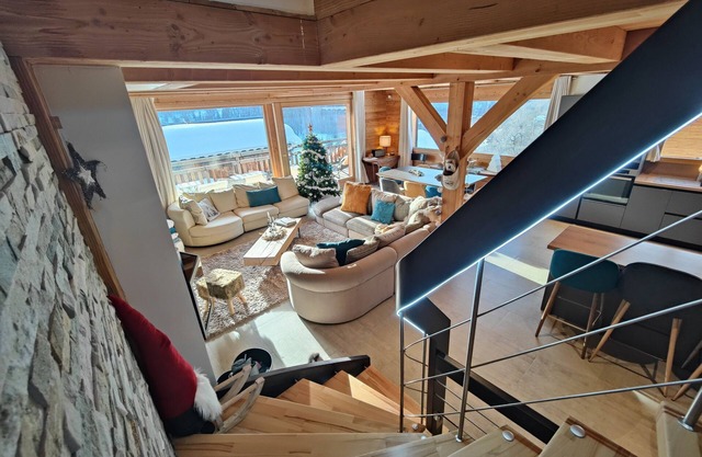 Magnificent views of the Chantemerle ski area from this brand new luxury chalet!