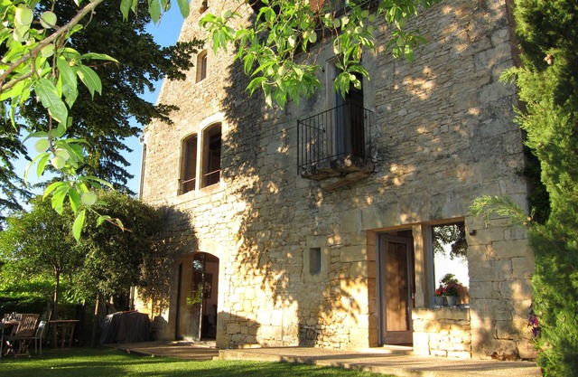 magnificient 16th century MANOR HOUSE with POOL and JACUZZI