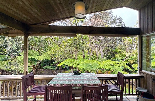 Maile Treehouse in Volcano, Hawaii is "Magical!"