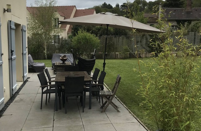 Maison Avec Grand Jardin en Centre Ville au Cœur de la Vallée de Chevreuse