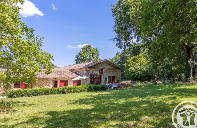 Maison charmante près de Montreuil Bellay avec Wifi et Animaux admis - FR-1-622-53