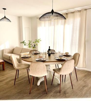 Maison climatisée 3 chambres avec jardin