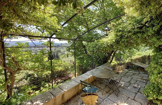 Maison D'architecte Indépendante Dans un Jardin Avec vue Remarquable
