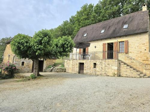 Maison de charme avec terrasse, animaux acceptés - FR-1-616-185