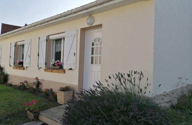 Maison de plain-pied avec cour privée, proche de la plage, idéale pour familles, Côte d'Opale. - FR-1-376-108