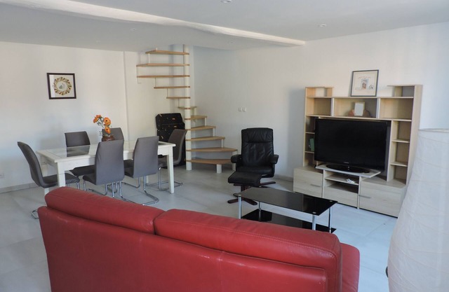 Maison de Village Avec Jardin, Idéale Pour des Vacances en Famille