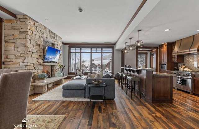 Maison Moose | Ski-In/Ski-Out Luxury Deer Valley Condo at Arrowleaf | A Nestique Property