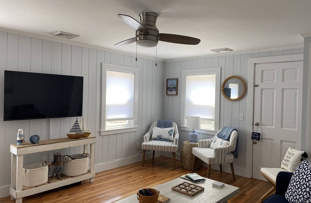 Make Memories on Mansion- location perfect for beaches, bars & bbq’s