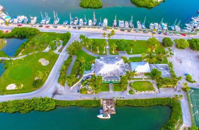 Making The Best Memories Along The Way! Onsite Pool and Hot Tub, Pets Allowed