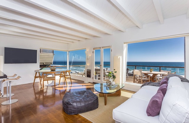 Malibu Beach House 70 ft Of Sand On Private Beach