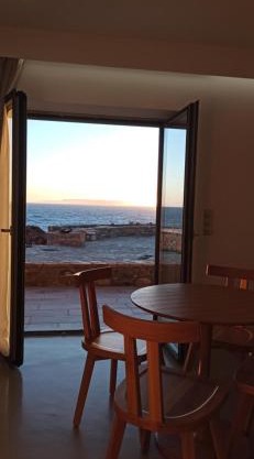 Mani Sol Apartments