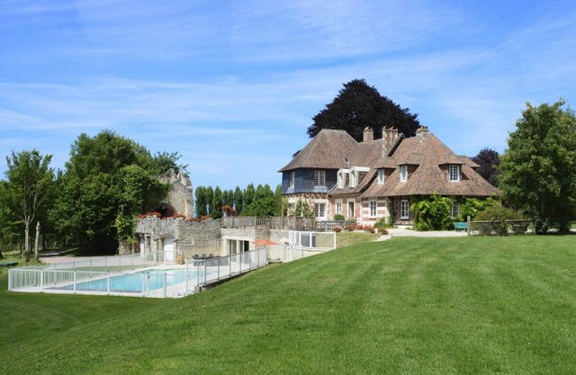 Manoir De Blouse-Ville