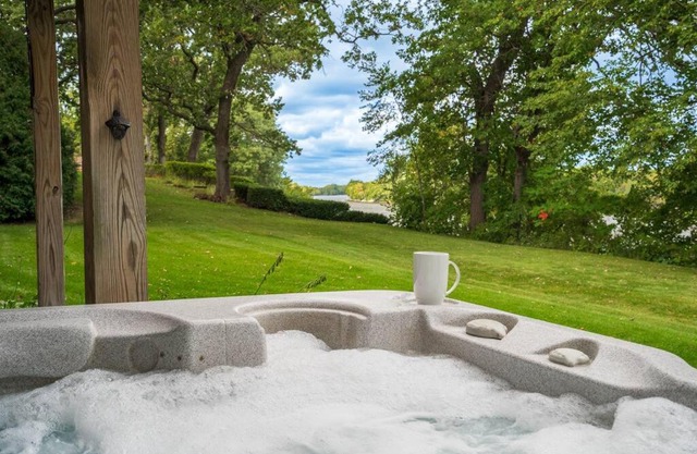 Manor on the River/Hot Tub/Pontoon/Jet Ski