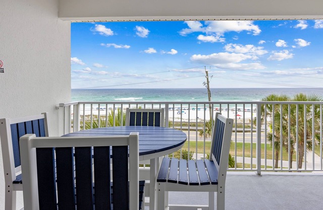 Maravilla Top Floor Gulf Front Condo on Miramar Beach-NEWLY RENOVATED