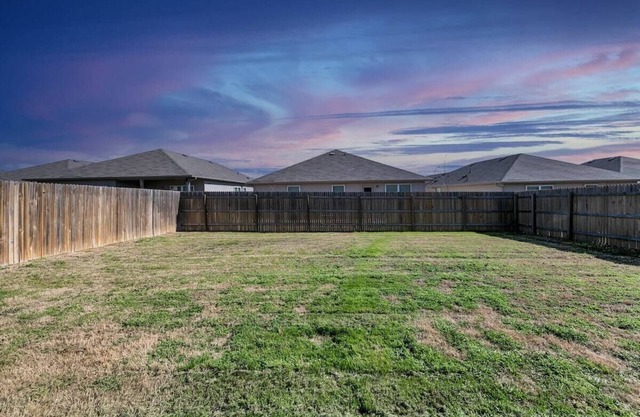 @ Marbella Lane - Polished 3BR Home in Austin TX