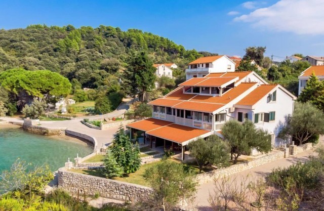 Mare 10 by Interhome