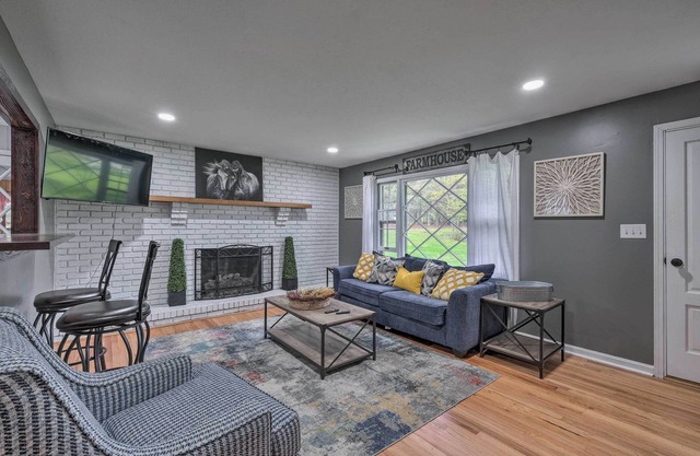 Marietta Family House w/Game Room & Yard!