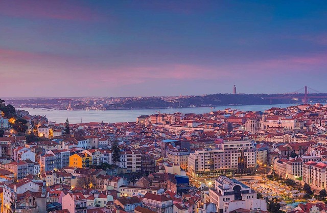 Marigold Triplex Apartment, Wi-fi