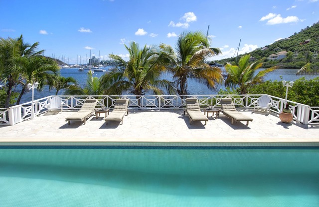 Marinafront private villa with 40-foot pool and sundeck | Island Properties