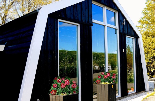“Markermeerlogies am See” Historic, unique, exclusive, and very modern