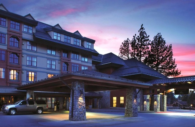 Marriott's Timber Lodge South Lake Tahoe 2-bed resort with fitness room, WiFi
