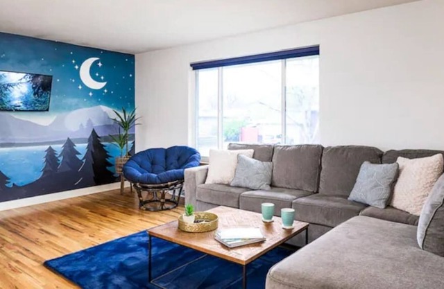 Marvelous Getaway near downtown