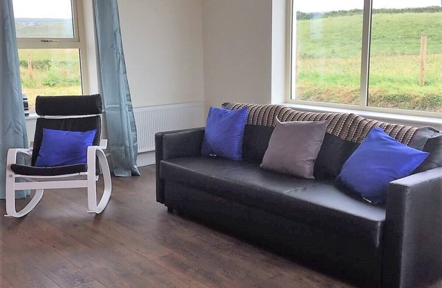 Mary's Meadow is a spacious three bedroom house 300m from Doolin village.