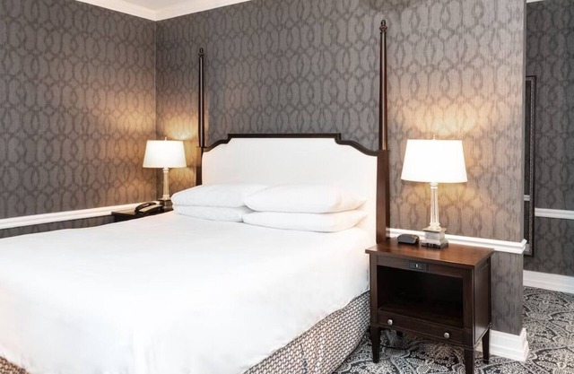 Maryland Inn King, Historic Inns, Elegant Dining, Waterfront Proximity