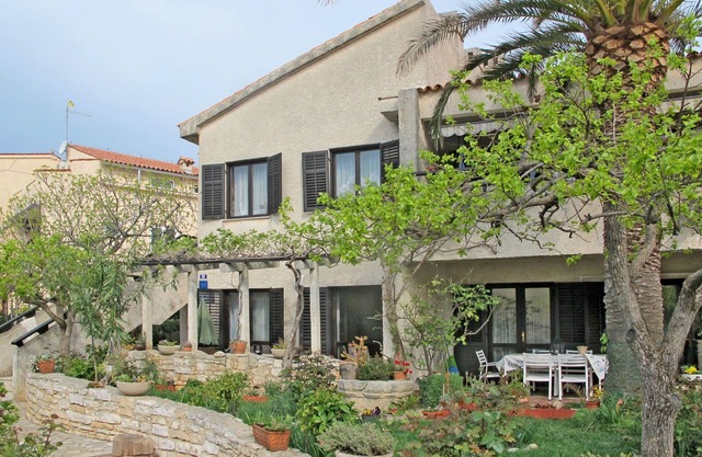 Maslina by Interhome