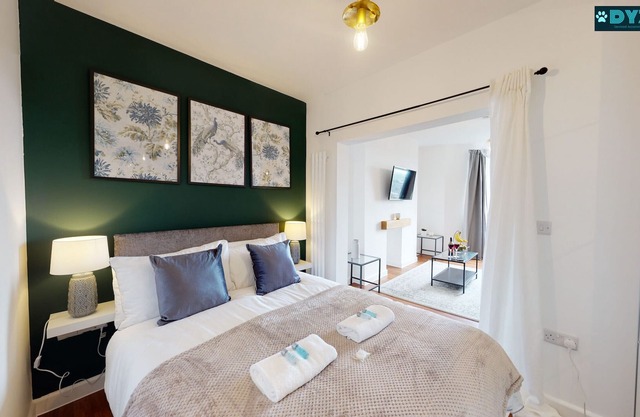 Mathieson House 4 - City Views - Sky Sports