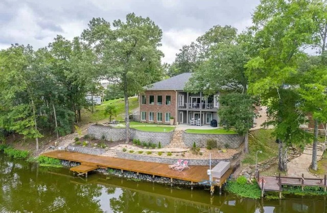 McKenzie Cove - Waterfront w/Private Dock!