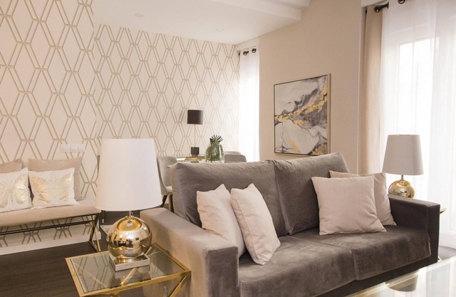 MD Julio Antonio Elegant Apartment Center