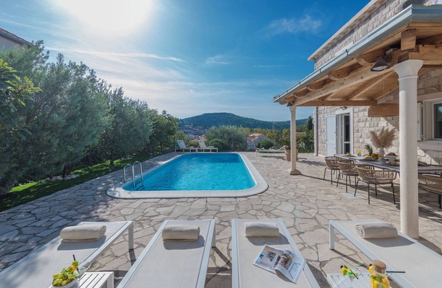 Mediterranean Villa Luna