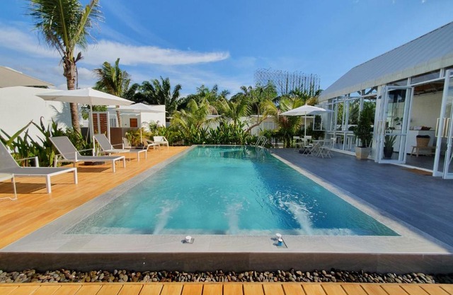 MEET Boutique Resort