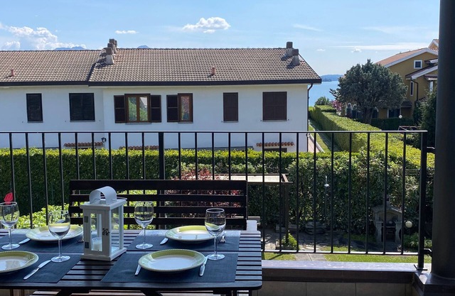 Melograno apartment in Feriolo with terrace