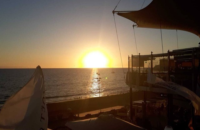 Melonersas Sunset Villa Feliz 164 , 5 minutes to the beach or pool area