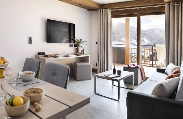 MGM Hotels & Residences - Chalets Laska Residence * - Apartment 5 Rooms 10 People Prestige