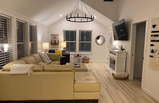 Mill Timber Lodge-Charming Mountain Cabin