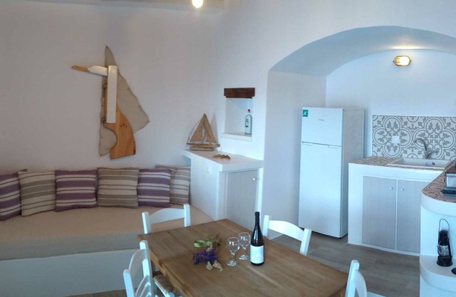 Milos By The Sea - Eco House