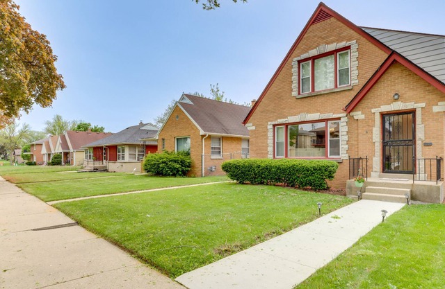 Milwaukee Vacation Rental < 6 Mi to Westown!