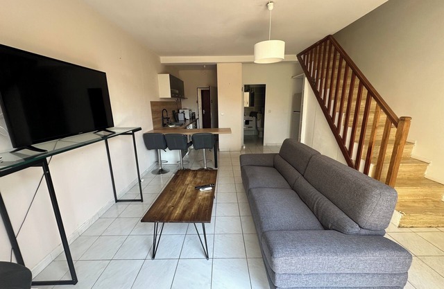 Mini Villa T3 Duplex+studio 100m2. Proche de la Plage, Idéal Pour les Familles