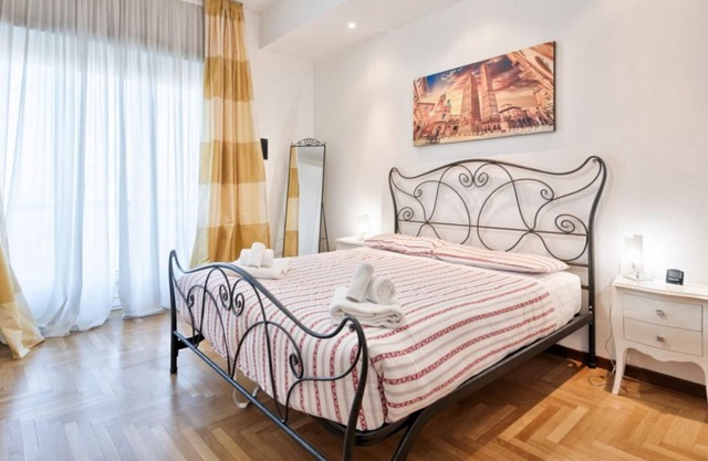 Mirafiori Alps View Balcony Flat x5 FREE PARKING