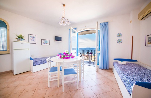 MISTRAL SRL - RESIDENCE AND HOLIDAY HOMES