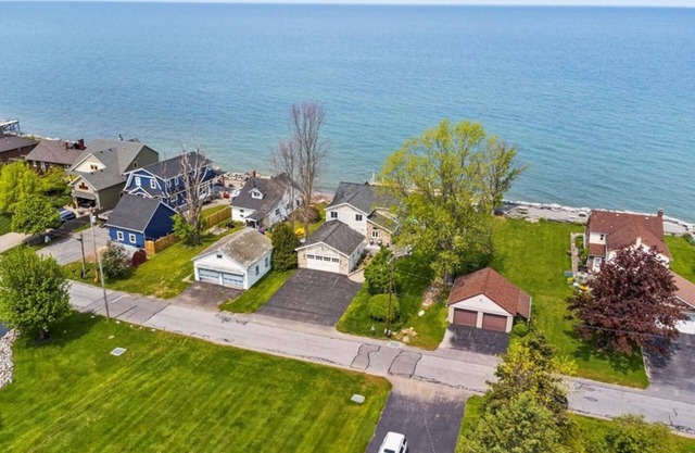 MM Properties Lake Ontario: Summer Breeze R23-133