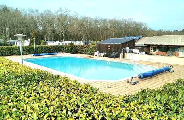Mobil home with pool in Dinard
