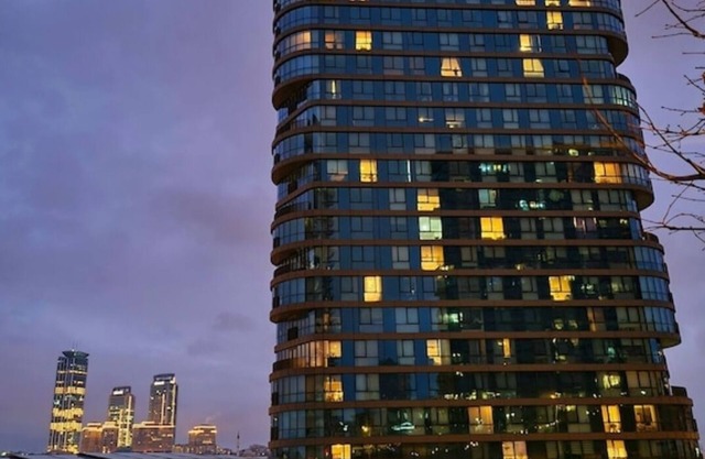 Modern 2 Bedroom Apartment in Kadikoy