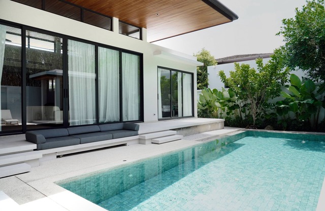 Modern 3BR Loft II Villa Private Pool Botanica