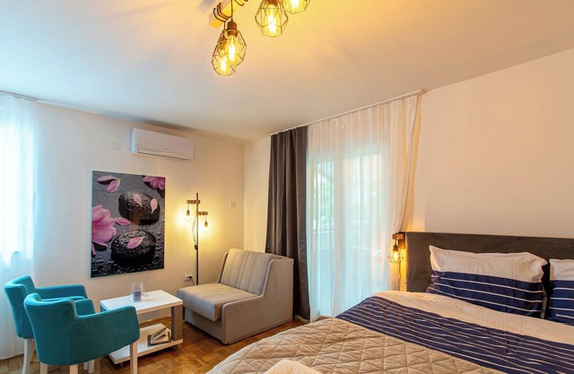 MODERN apartment near the airport