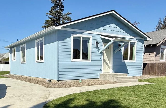 Modern Bungalow, Free Parking, Near GU